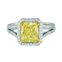 3.04cts Radiant Y-Z (Fancy Light To Fancy Yellow) Diamond GIA Certified set w/ F-G VS Diamonds in platinum.