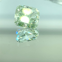 0.6-Carat CUS Diamond