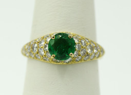 A Beautiful Antique Colombian Emerald Ring