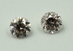 0.32-Carat BR Diamond Pair
