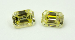 0.81-Carat EM Diamond Pair