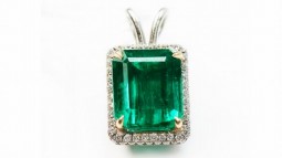 2.60ct Emerald Cut Columbian Emerald set with Diamonds Pendant