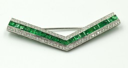 Diamond & Emerald Brooch